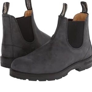 rustic black blundstones size 8